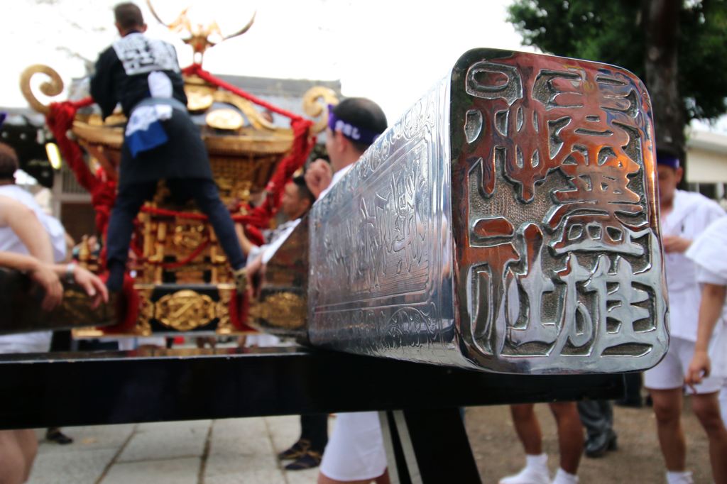 お神輿担ぎ棒