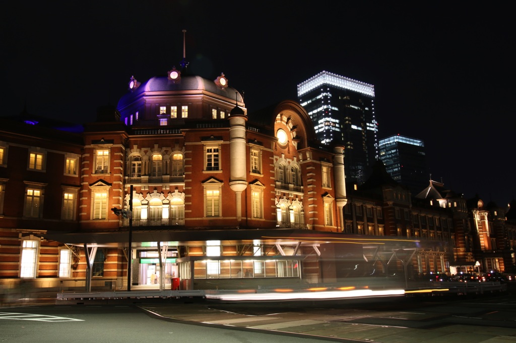 東京駅　丸の内口