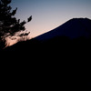 夕暮れの富士山