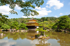 夏空と金閣寺