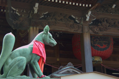 お狐様