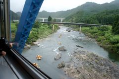 車窓からの長良川