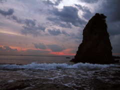 ある秋の日の立石　夕暮
