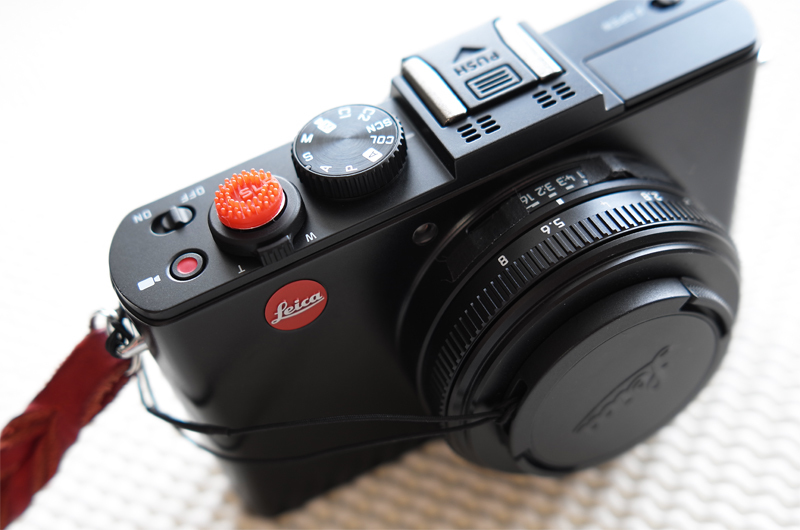 レリースボタン