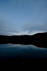 月と池　白駒池