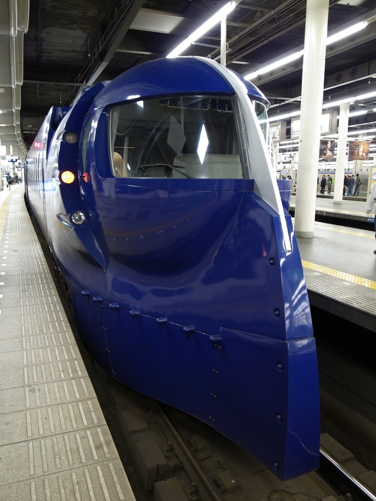 鉄仮面ラピート