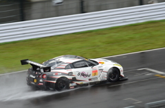 雨の中を走行する！GT300＿GT-R