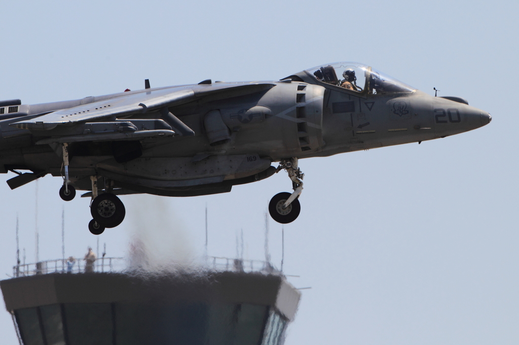 HARRIER　DEMO