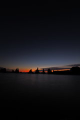 橋杭岩（オレンジ色の憎いやつ）