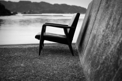 橋杭岩の椅子２