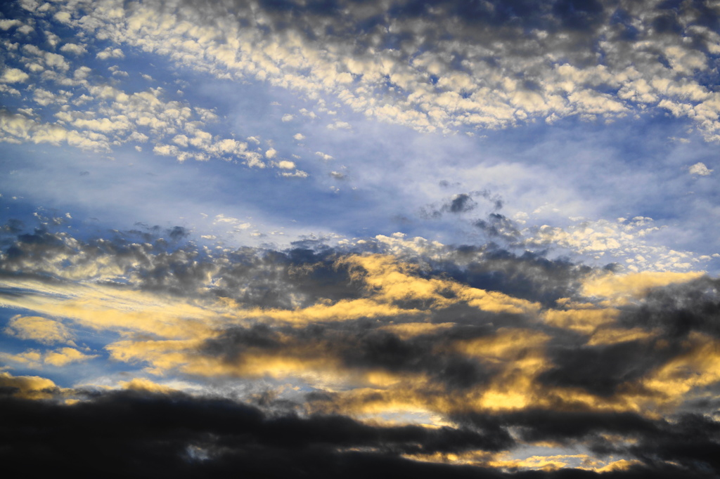 朝の空