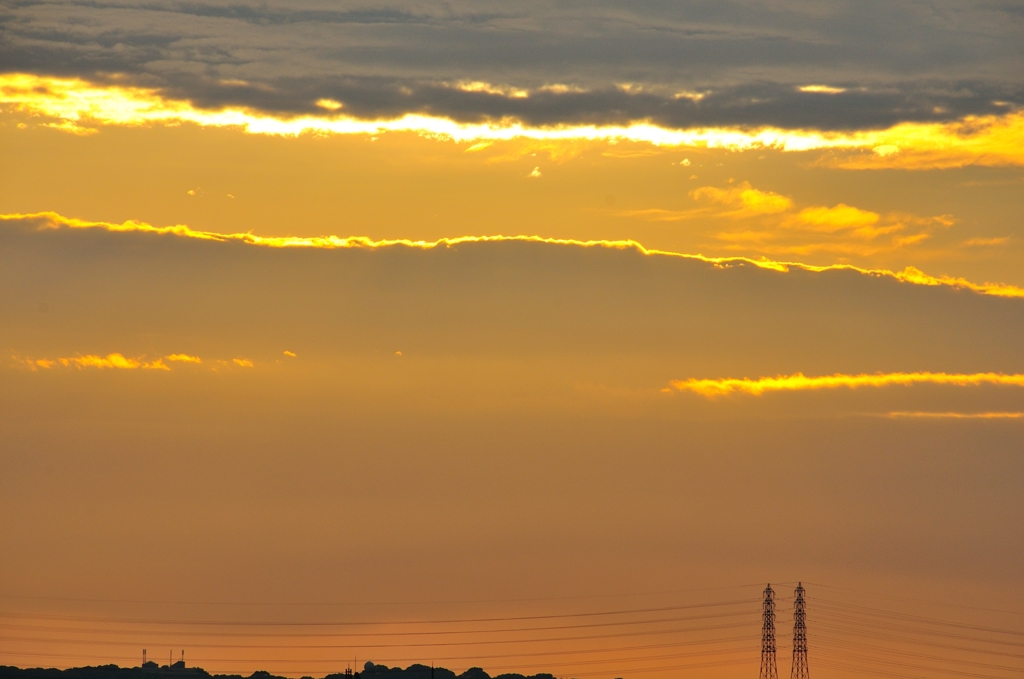 引き裂かれた朝