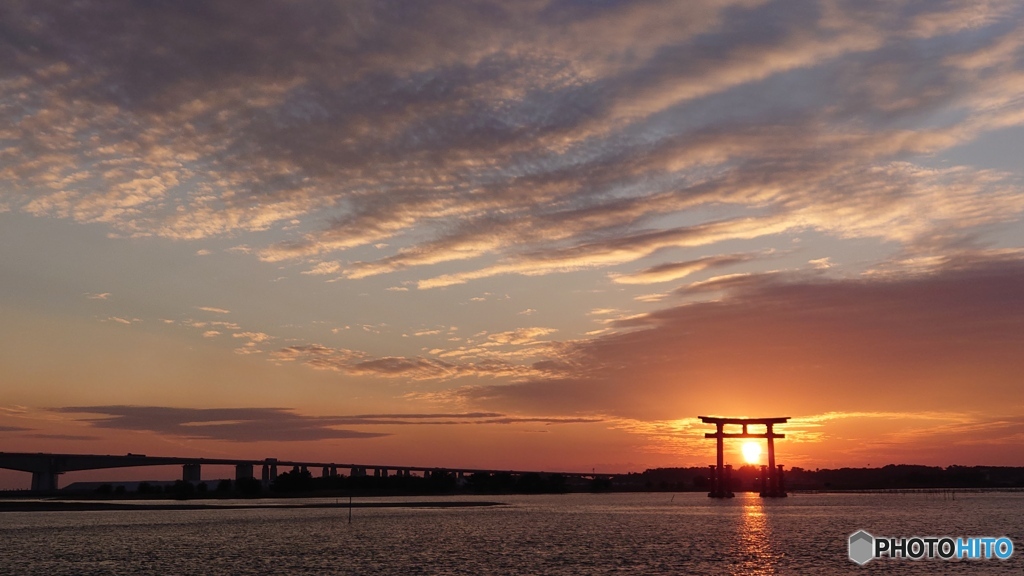 弁天島に沈む夕日