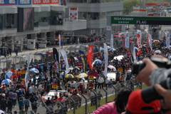 superGT　第２戦　決勝スタート前