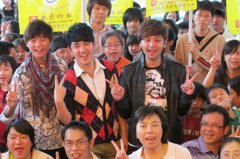 fb20110402b