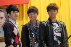 fb20110402i