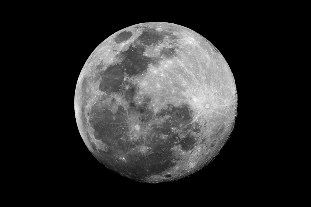 Ｔｈｅ　Ｍｏｏｎ