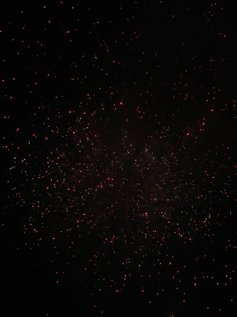 星屑のような・・花火です