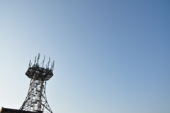 空と無機質と