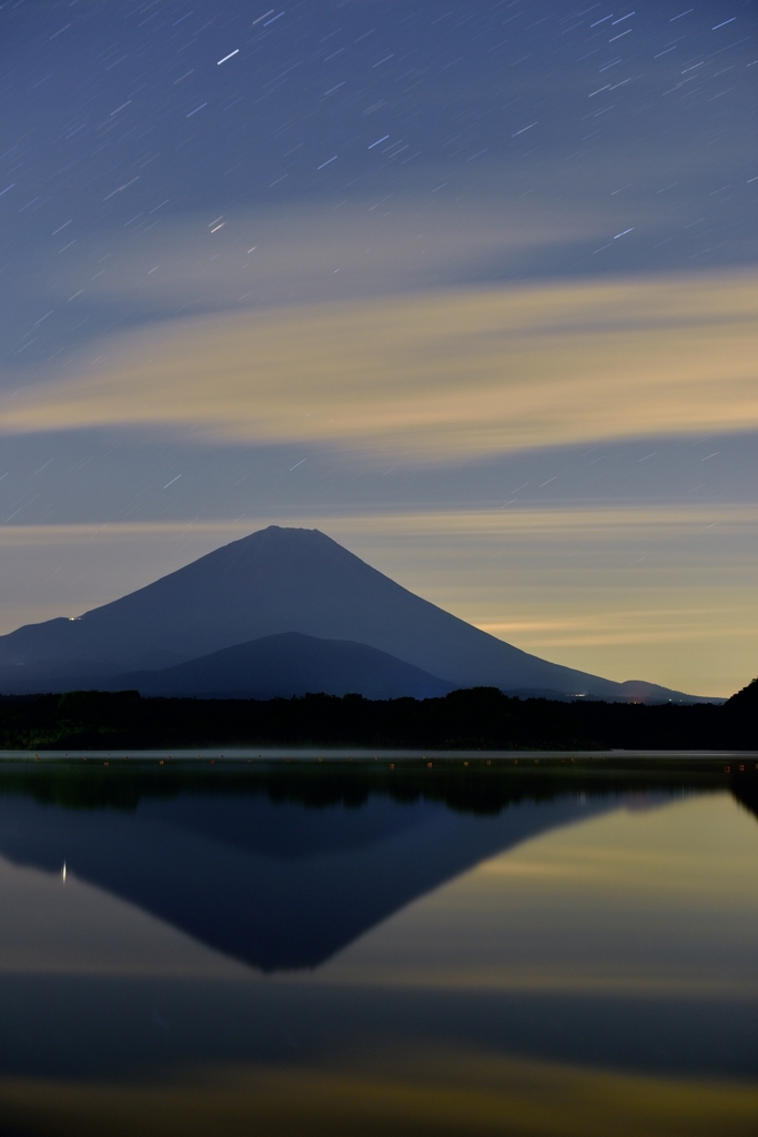 秋待つ夜