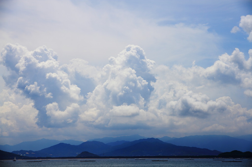 2011夏、白い雲のように