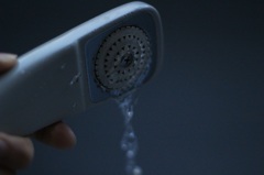 水