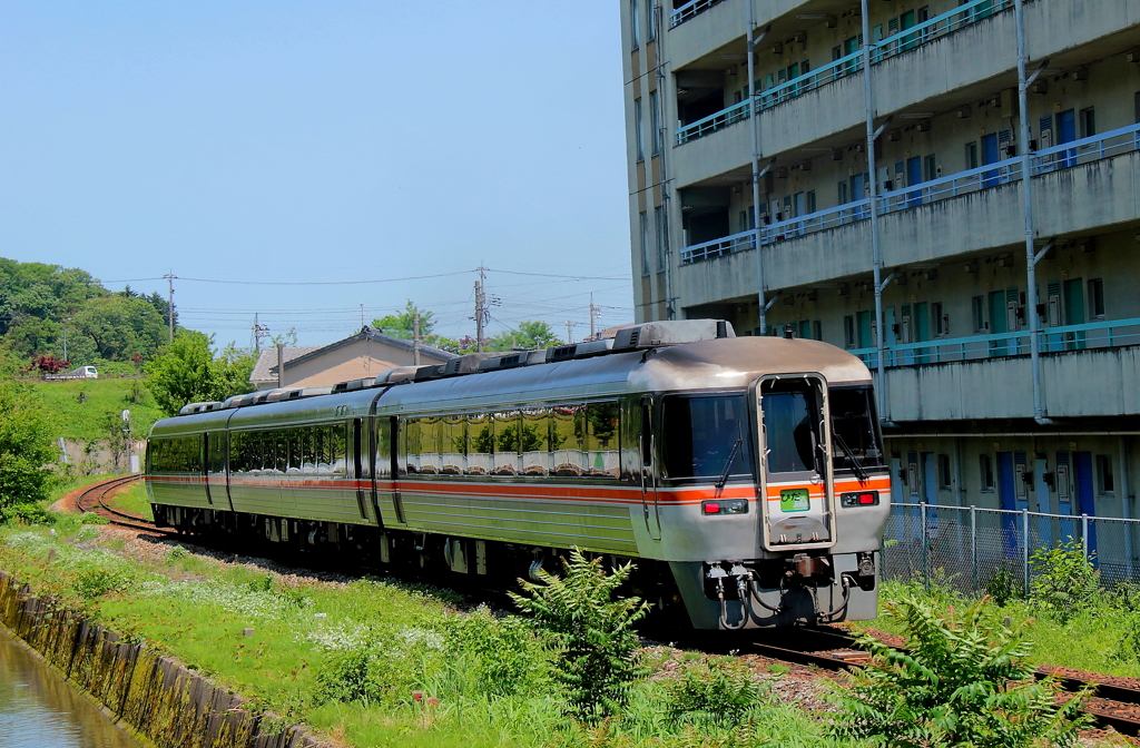 パノラマカー　ひだビュー