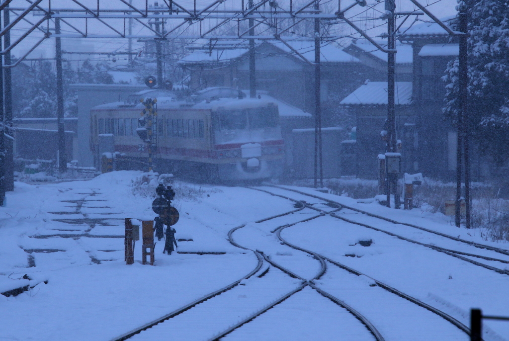 吹雪いています・・・☆