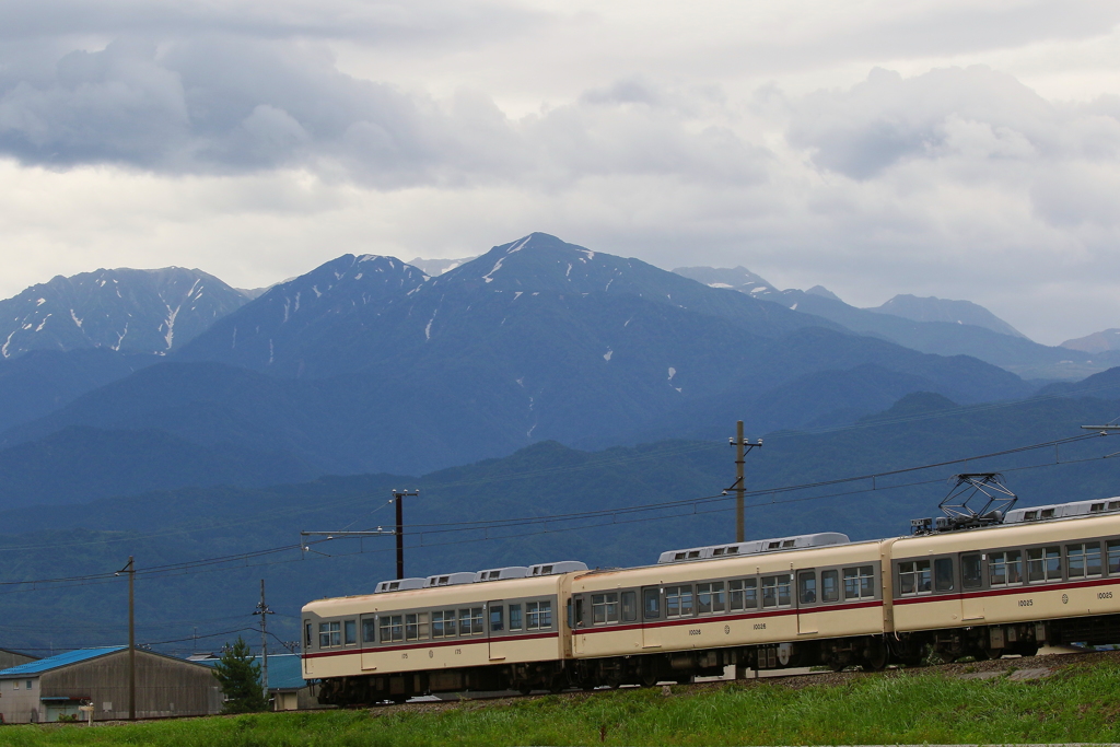 ガッタンゴットン～♪下り坂