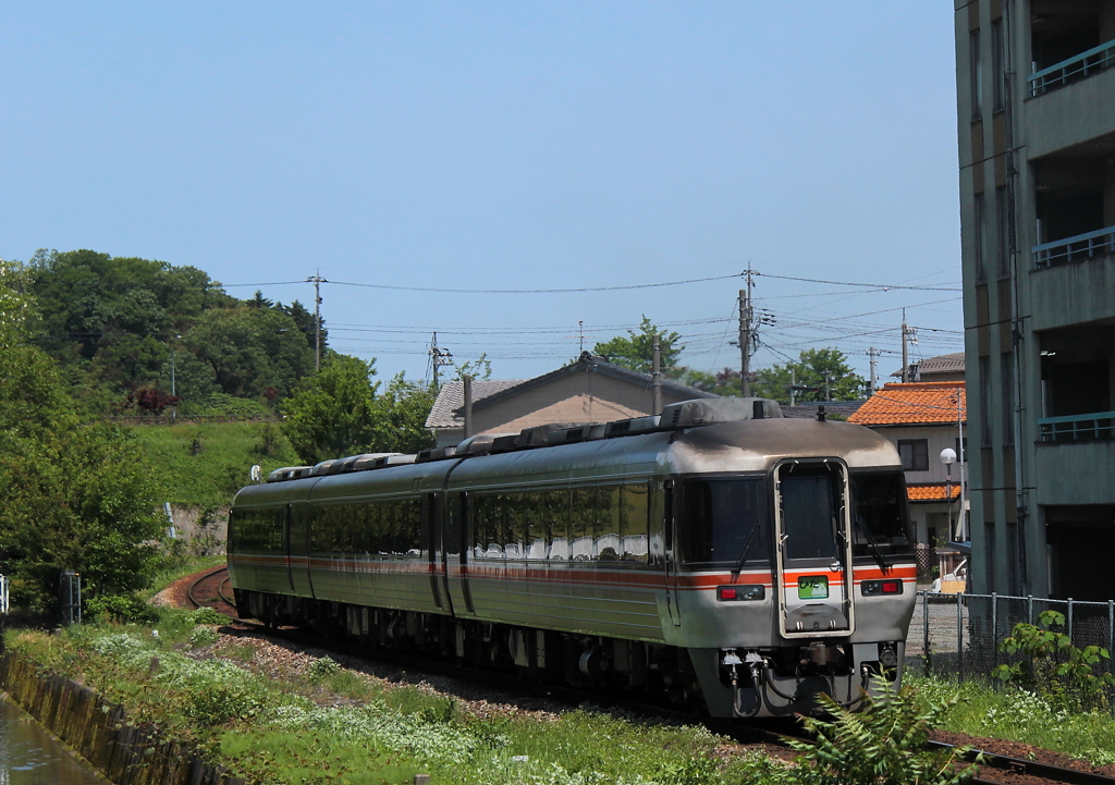 電車君が通るよ～♪この場所では初めて