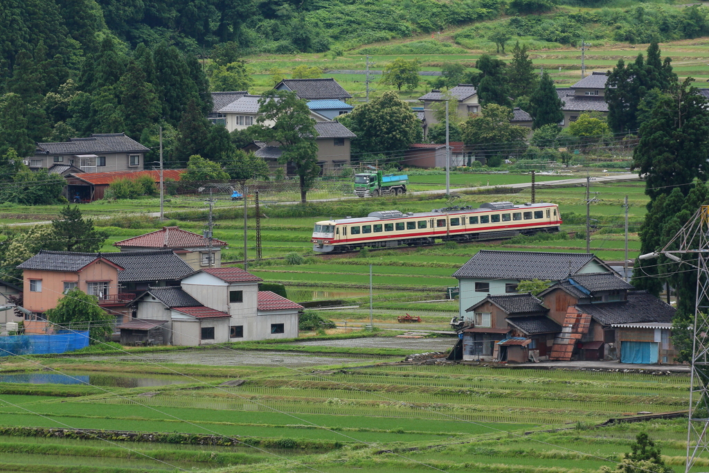 アルペン号が走る
