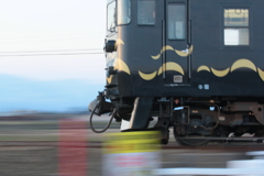 イベント列車が行く