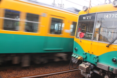 鉄子、流し撮りに挑戦~中～♪