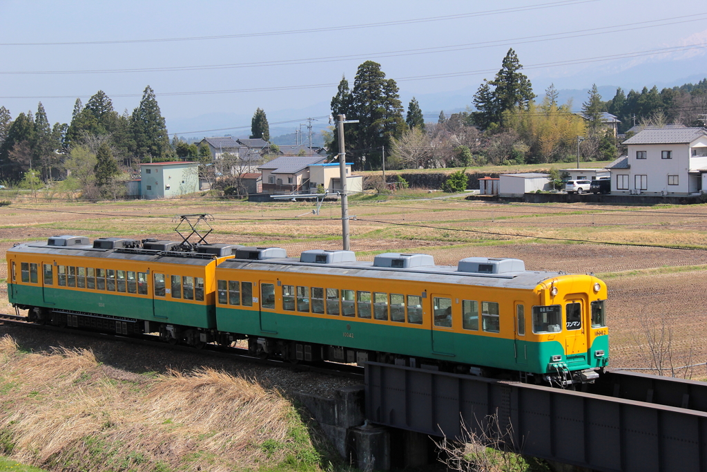 かぼちゃ電車君が走る