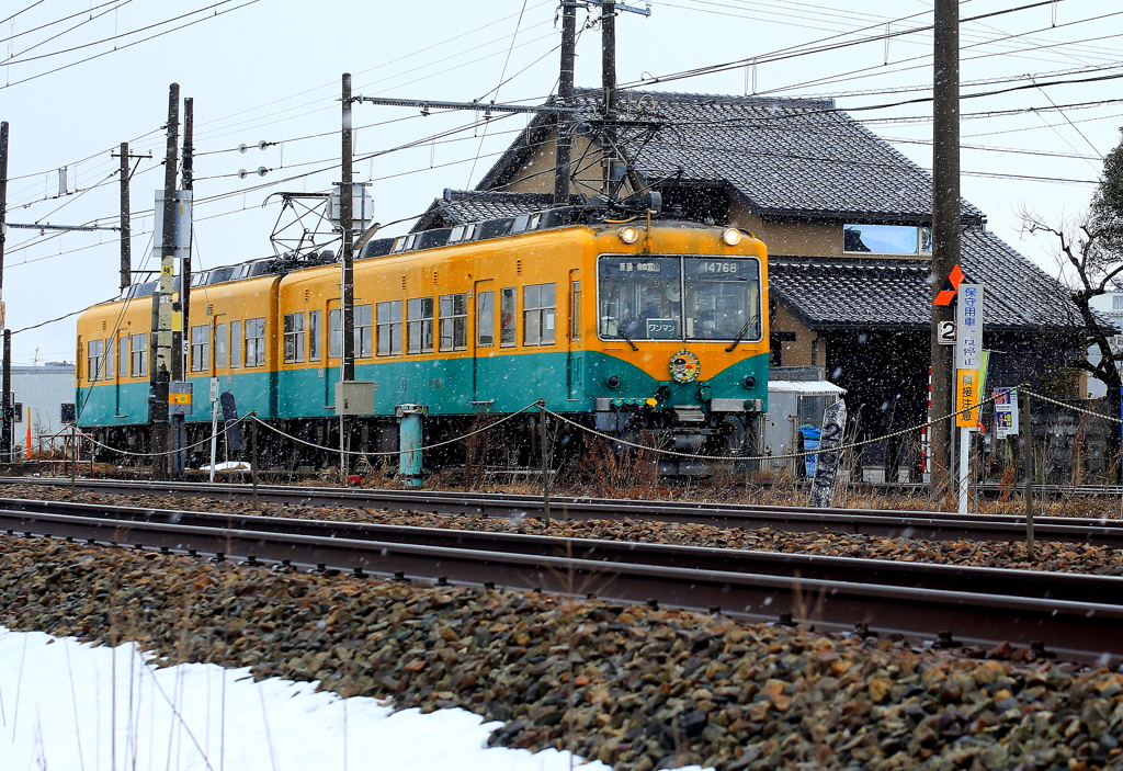 雪が降る・・・