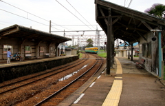 雨が降った後の線路