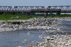 鉄橋を渡る (アルペン号）