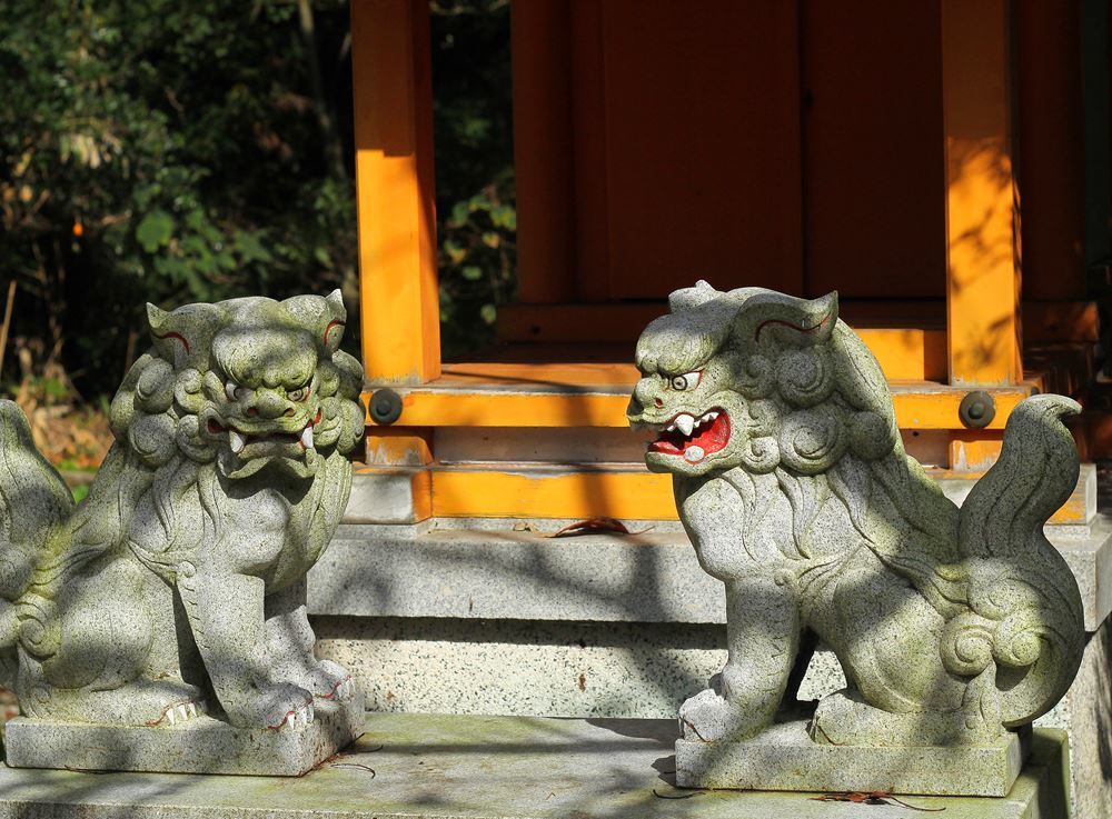 ここを抜け出して遊ぼうよ！