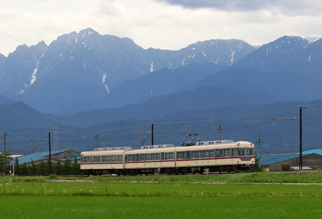 立山連峰に抱かれて