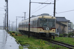 雨の日のダイコン電車