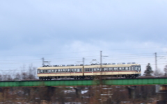 ダイコン電車走る～～♪