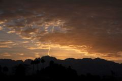 立山連峰の朝焼け