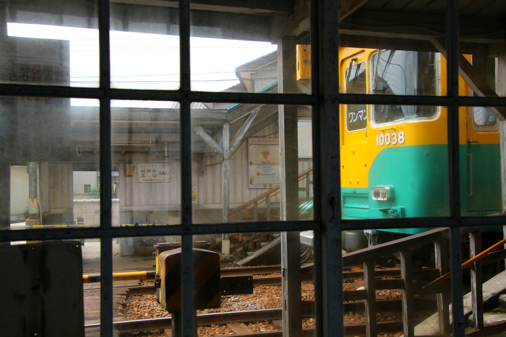 待つ時間（窓3）