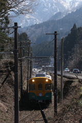 ぐっと引き寄せてカボチャ電車君