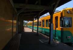 急行だから止まらない