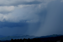 雲の流れ（局地的な雨）