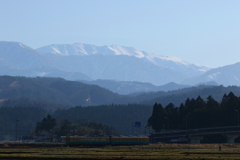 果てしなく続く道