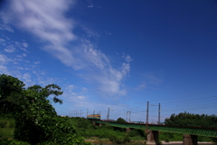 青空と鉄子？あれ～電車だよ