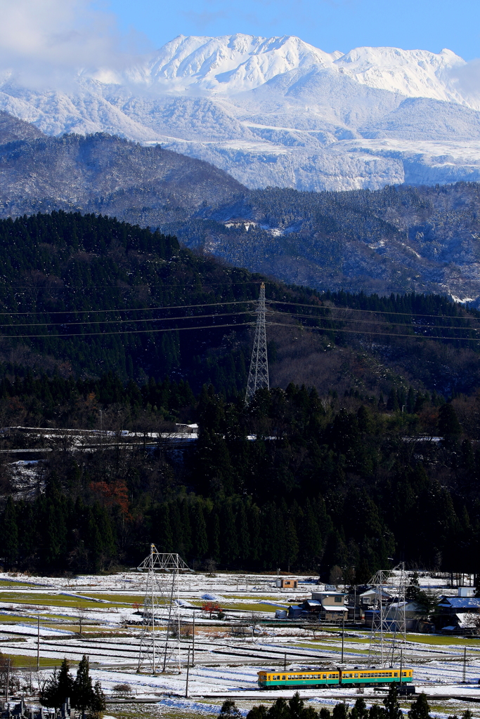 かぼちゃ電車がゆく