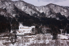 墨絵の中を走り抜けます♪